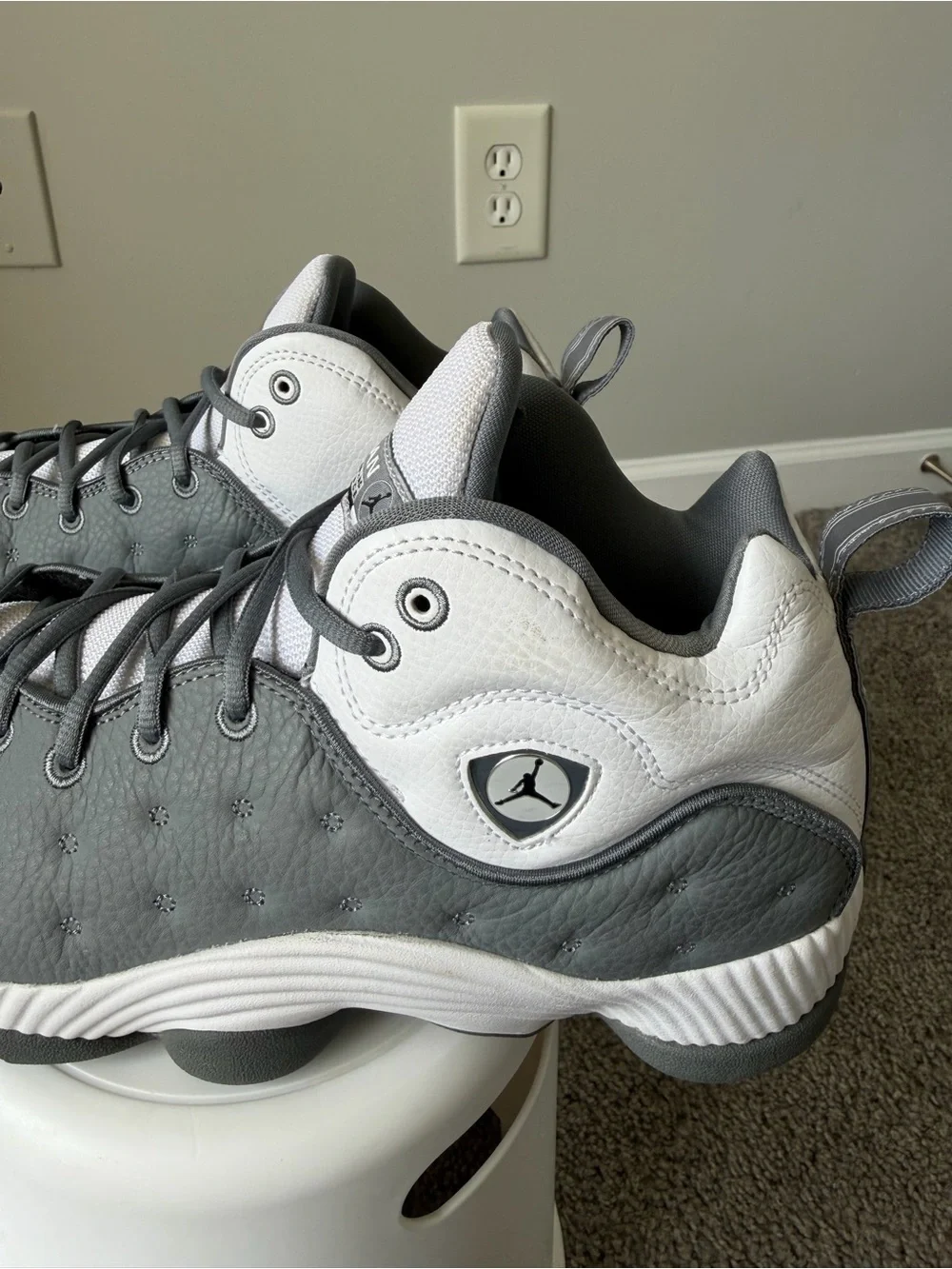 Jordan Jumpman Team 1 Cool Grey